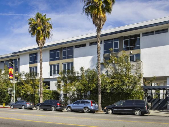 4111 W Sunset Boulevard 220, Los Angeles CA 90029