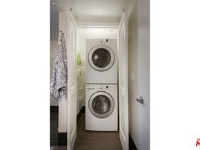 4111 W Sunset Boulevard 220, Los Angeles CA 90029