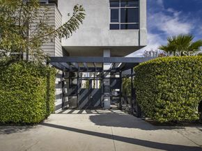 4111 W Sunset Boulevard 220, Los Angeles CA 90029