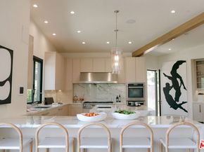 9153 Janice Place, Beverly Hills CA 90210