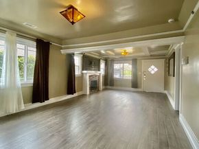 4414 S Van Ness Avenue, Los Angeles CA 90062