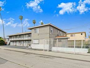 10974 S Figueroa Street, Los Angeles CA 90061