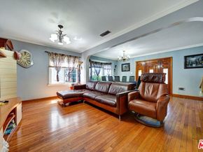 840 N Poinsettia Place, Los Angeles CA 90046