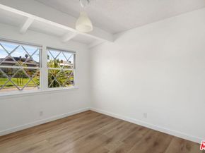 5519 Shenandoah Avenue, Los Angeles CA 90056