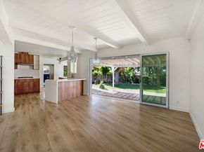 5519 Shenandoah Avenue, Los Angeles CA 90056