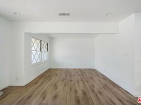 5519 Shenandoah Avenue, Los Angeles CA 90056
