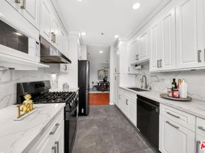 333 Westminster Avenue 405, Los Angeles CA 90020