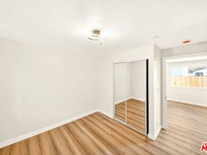 204 E 88th Street 204, Los Angeles CA 90003