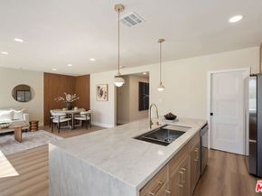 17643 Haynes Street, Lake Balboa CA 91406