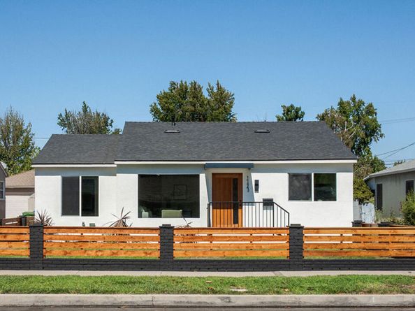 17643 Haynes Street, Lake Balboa CA 91406