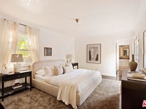 243 S Formosa Avenue, Los Angeles CA 90036