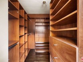 243 S Formosa Avenue, Los Angeles CA 90036