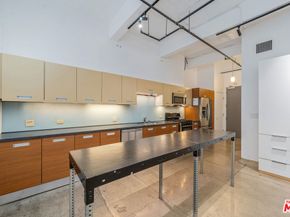 738 S Los Angeles Street 305, Los Angeles CA 90014