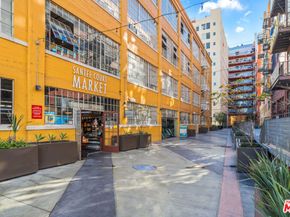 738 S Los Angeles Street 305, Los Angeles CA 90014