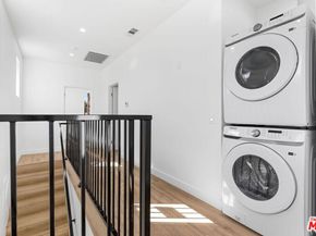 1955 Bonsallo Avenue, Los Angeles CA 90007