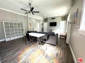 1955 Bonsallo Avenue, Los Angeles CA 90007