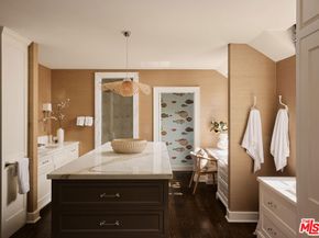 1141 Maroney Lane, Pacific Palisades CA 90272