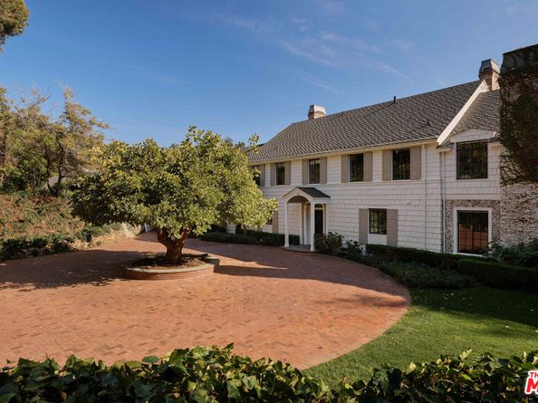 1141 Maroney Lane, Pacific Palisades CA 90272