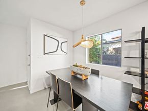 830 Palms Boulevard, Venice CA 90291