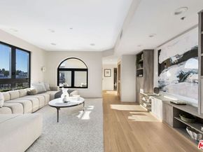 11923 Gorham Avenue 201, Los Angeles CA 90049