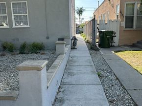 2525 Thurman Avenue, Los Angeles CA 90016