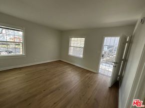 2525 Thurman Avenue, Los Angeles CA 90016