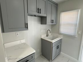 2525 Thurman Avenue, Los Angeles CA 90016