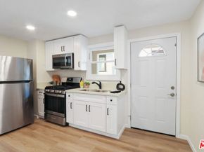 528 Daisy Avenue, Long Beach CA 90802