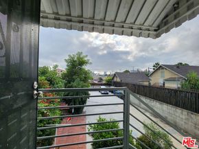 1046 S Kenmore Avenue, Los Angeles CA 90006