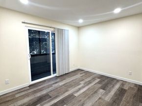 3970 Ingraham Street 102, Los Angeles CA 90005