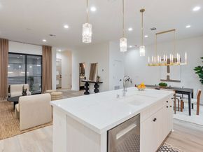 1320 W Cannon Drive, Los Angeles CA 90026