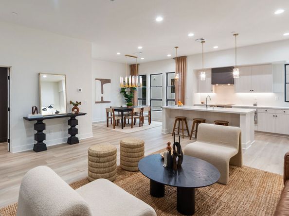 1320 W Cannon Drive, Los Angeles CA 90026