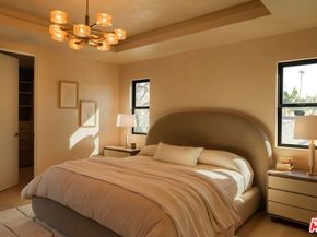 3444 Redwood Avenue, Los Angeles CA 90066