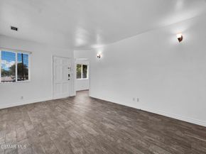 8366 Oakdale Avenue, Winnetka CA 91306