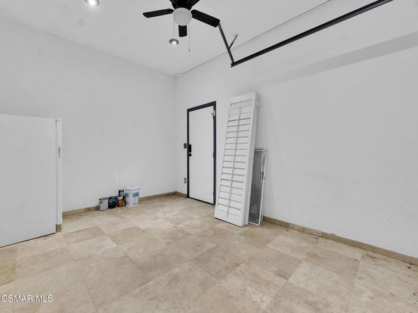 8366 Oakdale Avenue, Winnetka CA 91306