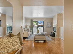 17735 Kinzie Street 315, Northridge CA 91325