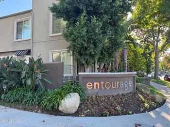 355 N Maple Street