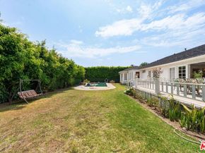 13716 W Sunset Boulevard, Pacific Palisades CA 90272