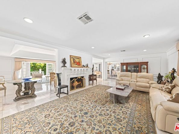 13716 W Sunset Boulevard, Pacific Palisades CA 90272