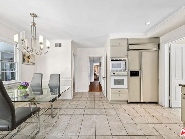 13716 W Sunset Boulevard, Pacific Palisades CA 90272