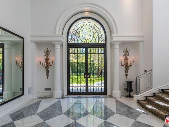 277 ST PIERRE Road, Los Angeles CA 90077