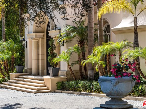277 ST PIERRE Road, Los Angeles CA 90077