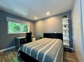 2518 N Tustin Avenue E, Santa Ana CA 92705