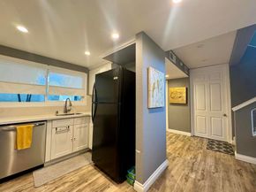 2518 N Tustin Avenue E, Santa Ana CA 92705