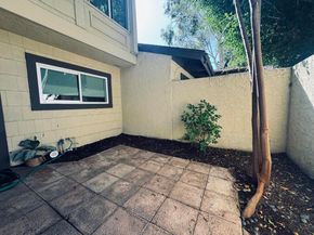 2518 N Tustin Avenue E, Santa Ana CA 92705