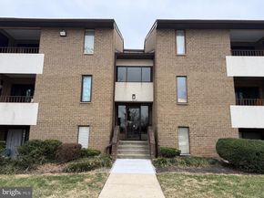 523 Florida Avenue T2, Herndon VA 20170