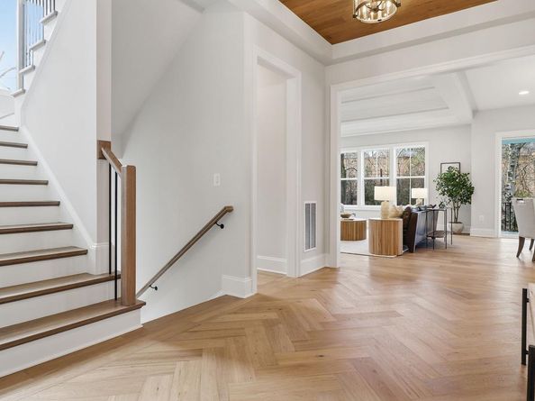 1816 N Jackson Street, Arlington VA 22201