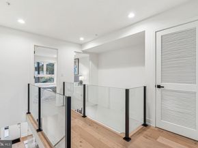 1106 N Bodine Street, Philadelphia PA 19123