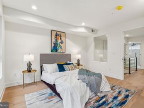 1106 N Bodine Street, Philadelphia PA 19123