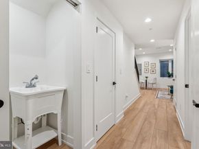 1106 N Bodine Street, Philadelphia PA 19123